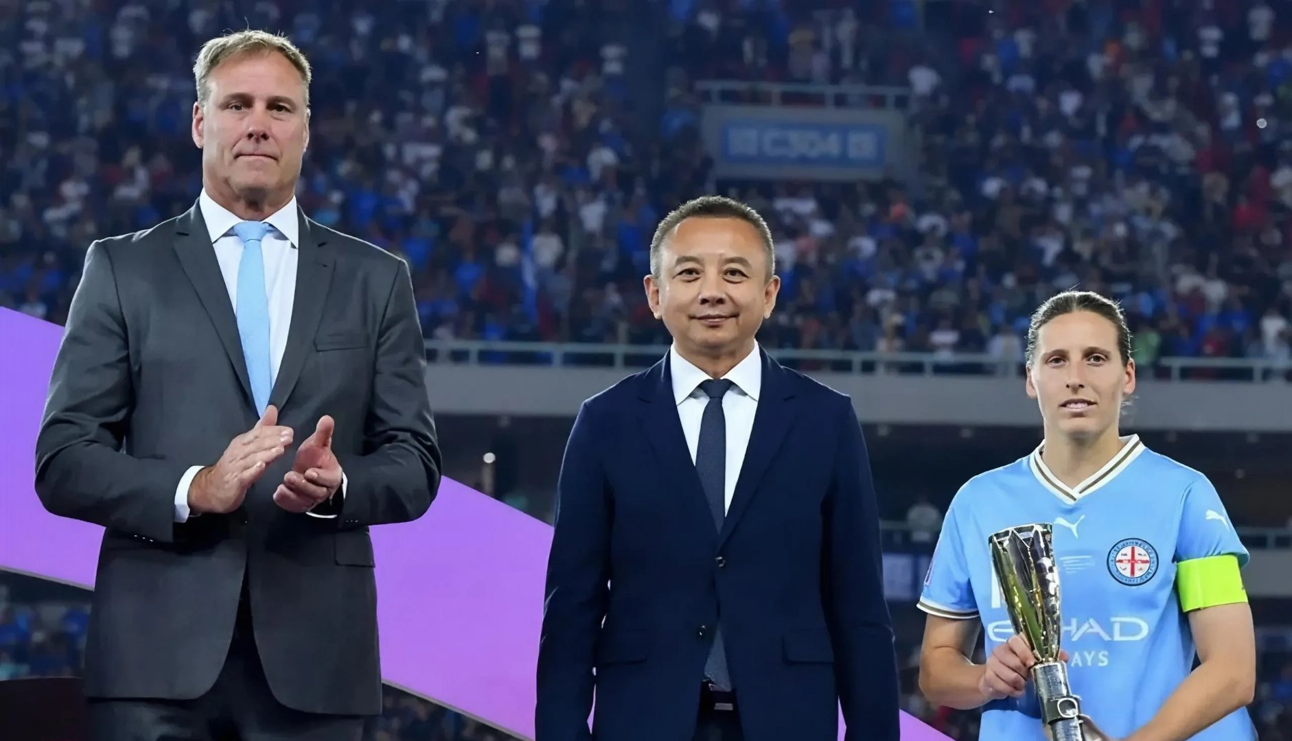 aiyouxi sports-转折点！拉齐奥主帅复盘；足总杯集结日攻防权衡；震撼外界；资深球员宣示担当的简单介绍-aiyouxi sports